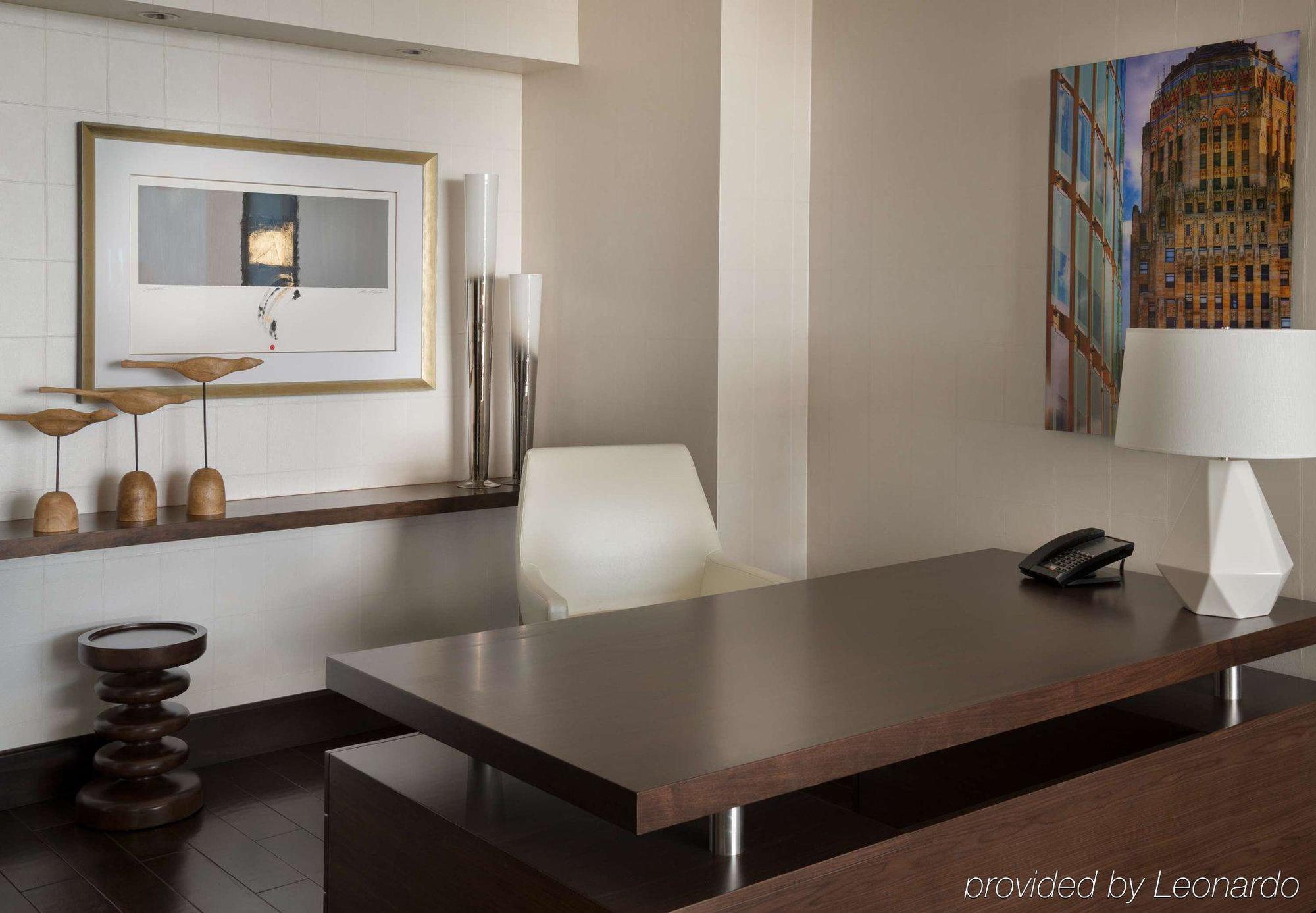 Buffalo Marriott At Lecom Harborcenter Exterior foto